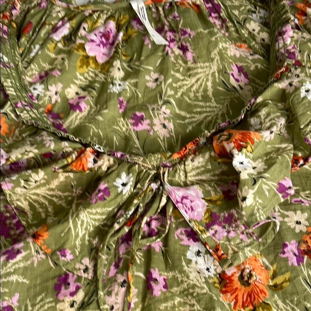 Anthropologie Gorgeous Green Floral Blouse with Tie Front, Ruffles, Bell Cuffs - Picture 4 of 9